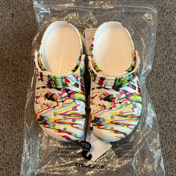 NWT Crocs white classic out of this world clog - Picture 2 of 5